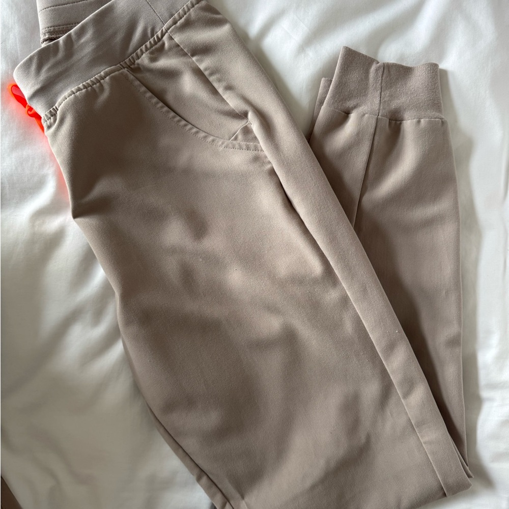 Figs Beige Zamora Joggers in medium tall